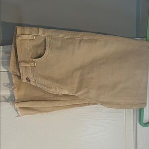 MOTHER Beige Hustler Ankle Fray Jeans